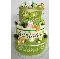Textilní dort s vyšitými jmény novomanželů (žlutozelený/smetanový)